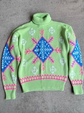 Vintage 90s obermeyer argyle knit turtleneck wool sweater snowflake ski jumper